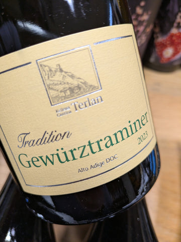 Cantina Terlano Tradition Gewurztraminer Alto Adige DOC Itália Branco 2023