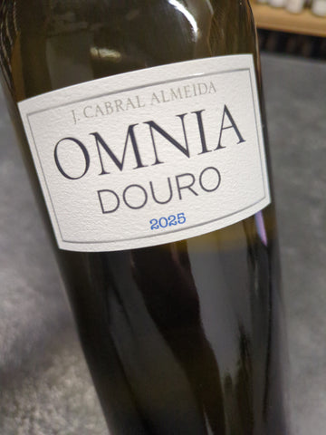 Omnia Douro Branco 2025