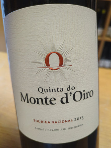 Quinta do Monte d'Oiro Touriga Nacional Lisboa Tinto 2015 - 1.5 L - Magnum
