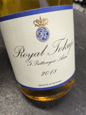 Royal Tokaji Blue Label 5 Puttonyos Aszú Tokaji Hungria Branco Doce 2018 - 50 cl
