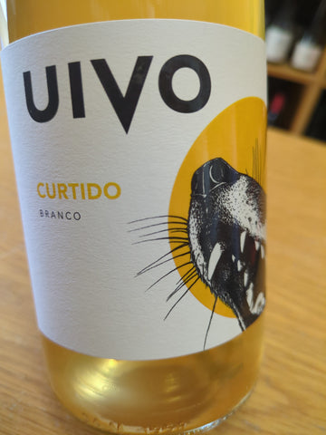 Uivo Curtido Branco 2025