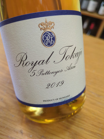 Royal Tokaji Blue Label 5 Puttonyos Aszú Tokaji Hungria Branco Doce 2019 - 50 cl