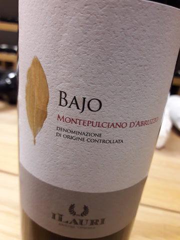 iLauri Bajo Montepulciano d''Abruzzo Itália Tinto 2018
